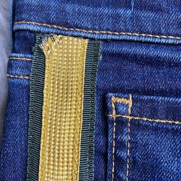 VERONICA BEARD Carolyn 10โ Baby Boot Metallic Gold Stripe Jeans, Size 25 - Picture 10 of 15